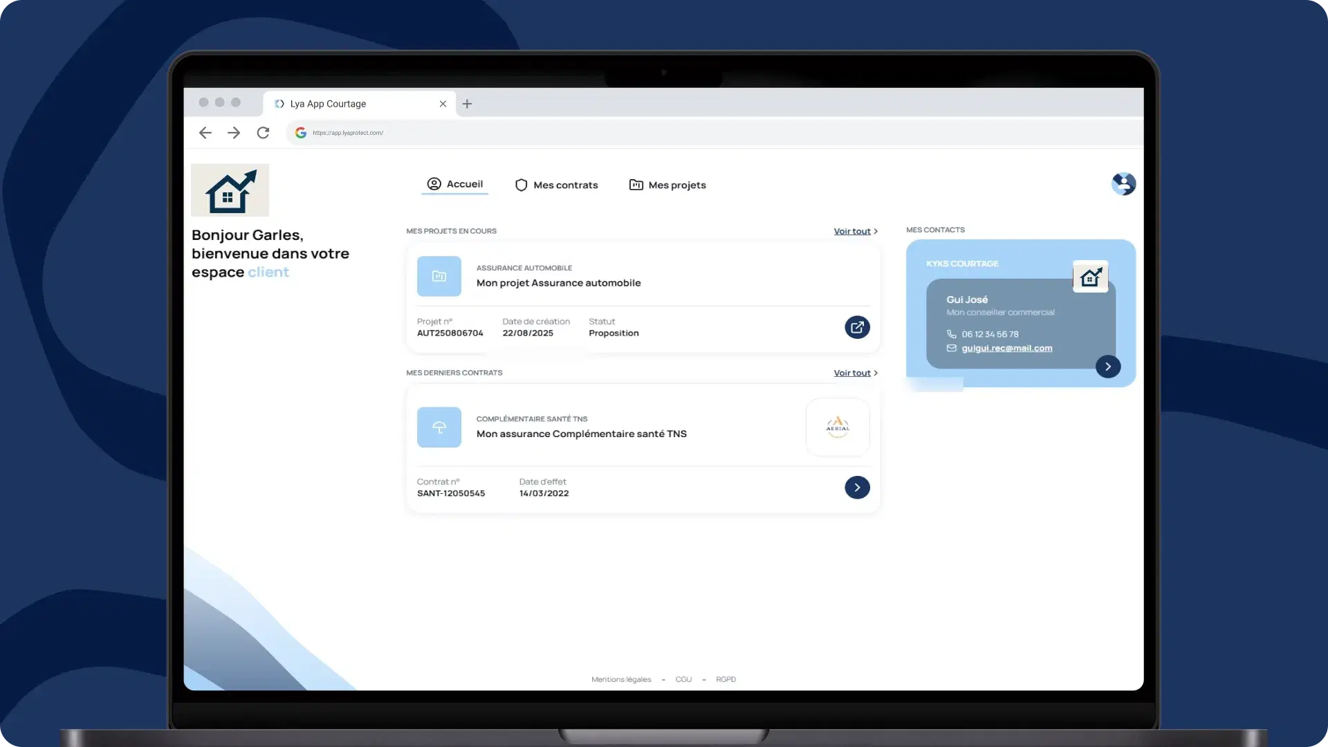 Interface portail entreprise - Dashboard client avec gestion des utilisateurs et contrats