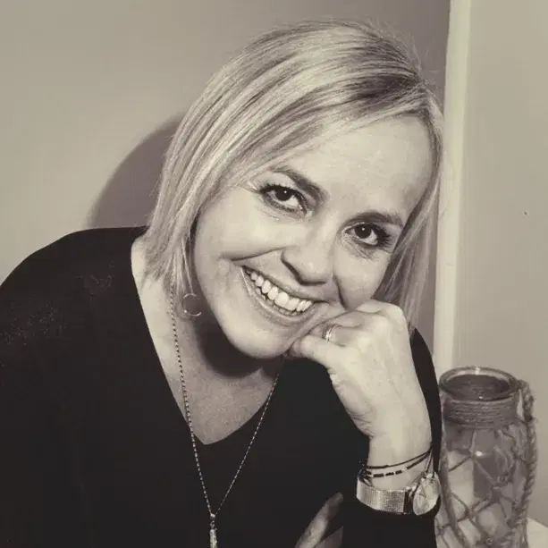 Portrait de Sandrine Romand, dirigeante de Business Protect Conseil, cliente Lya