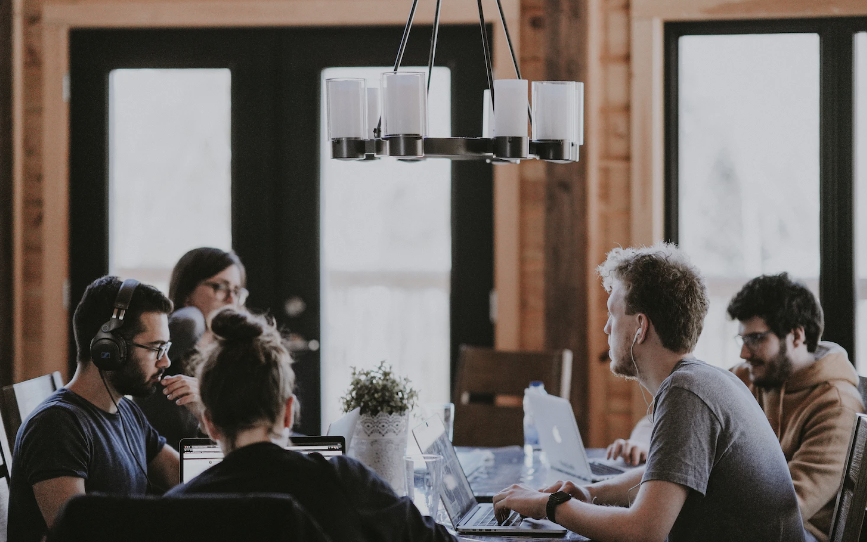 le CRM en assurance pour le travail en équipe