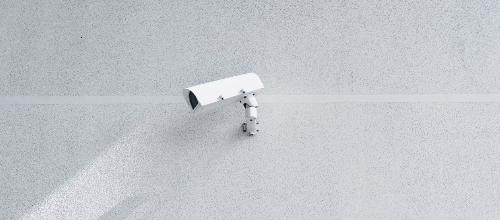 DORA surveillance informatique