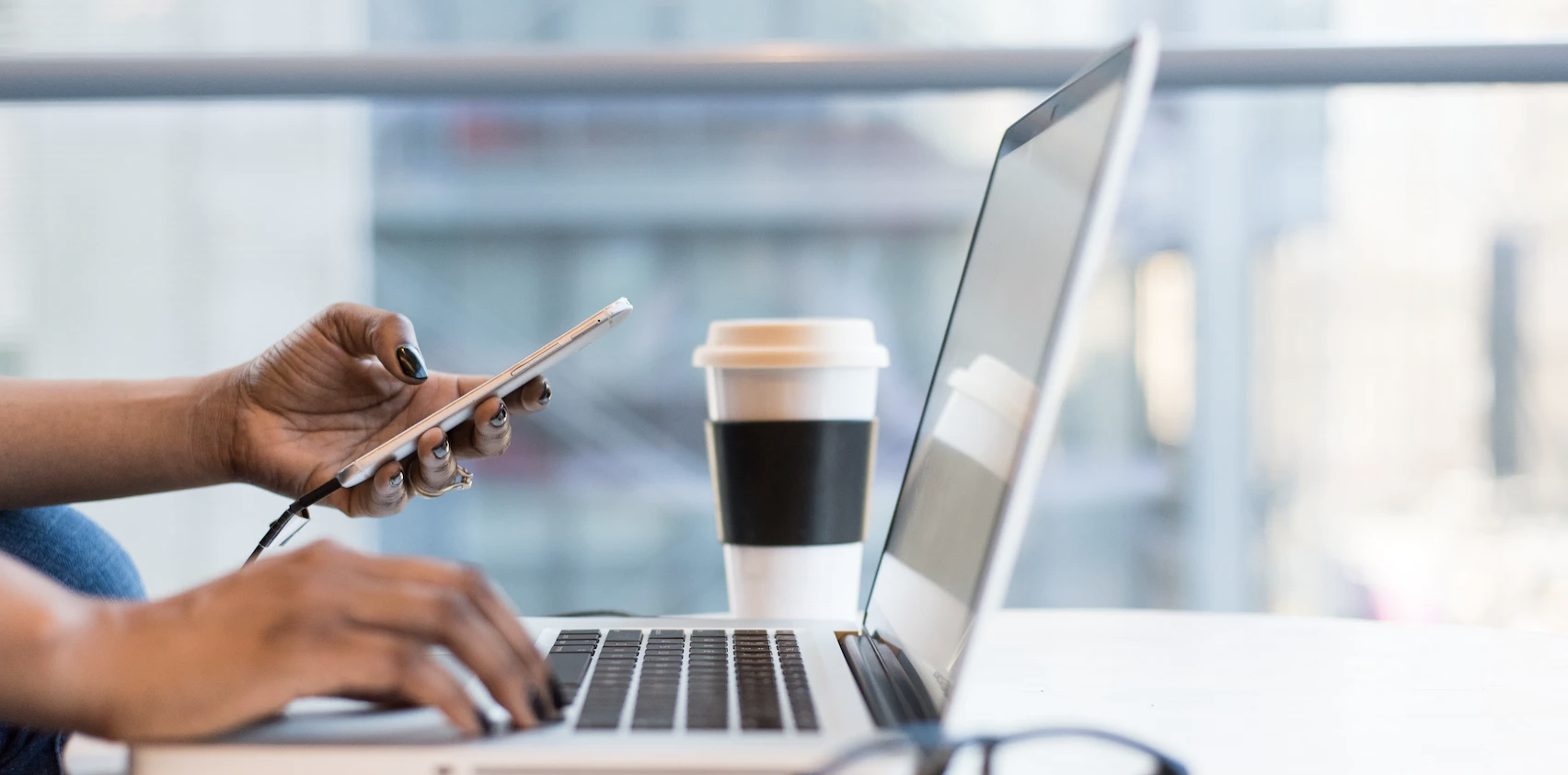 utilisateur CRM assurance Lya Courtage